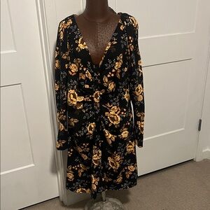 ASOS Curve Black Floral Long-Sleeve Twist Front Dress - Gold Floral
